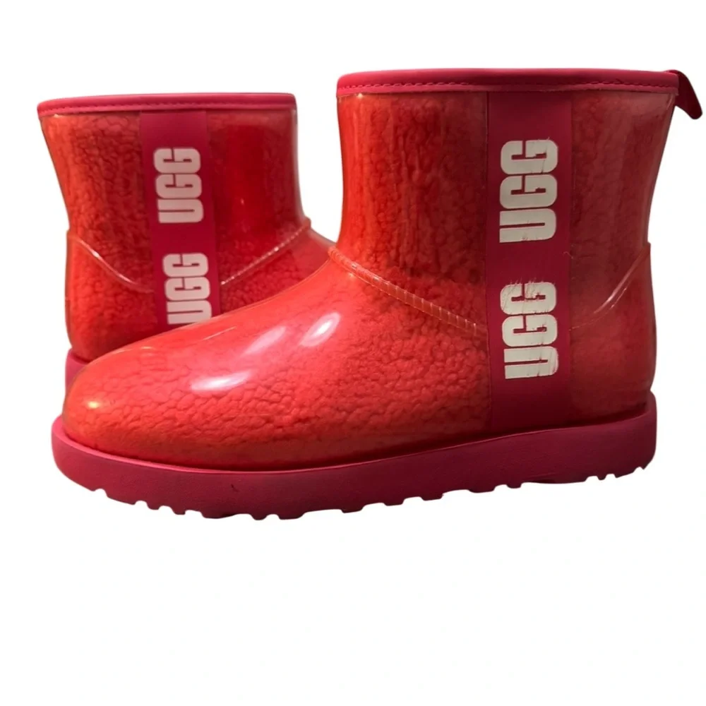 UGG Women's Classic Clear And Red Short Waterproof Boots Size 9 - Picture 3 of 15
